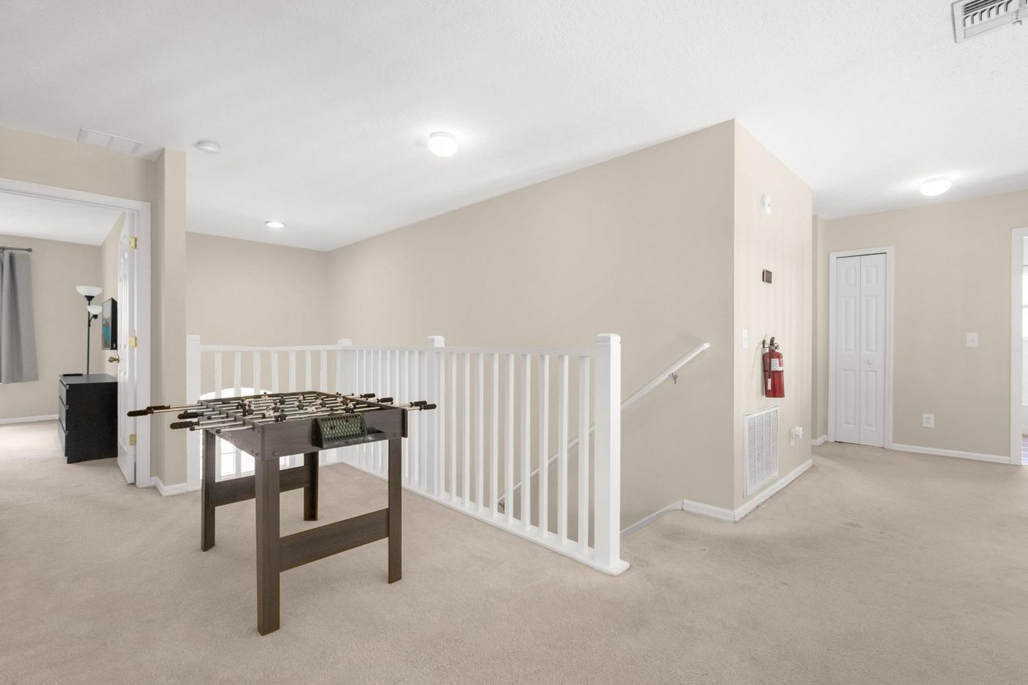 Large Spacious Home W Private Pool & Hot Tub Davenport Exterior photo